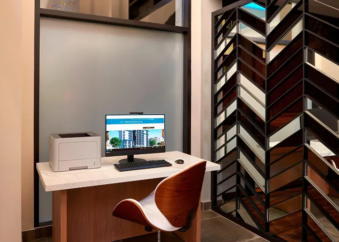 Fairfield By Marriott Montreal Downtown