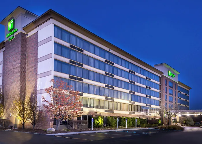 Holiday Inn & Suites Warren By Ihg