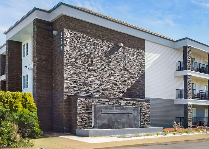 Best Western Grand Manor Inn