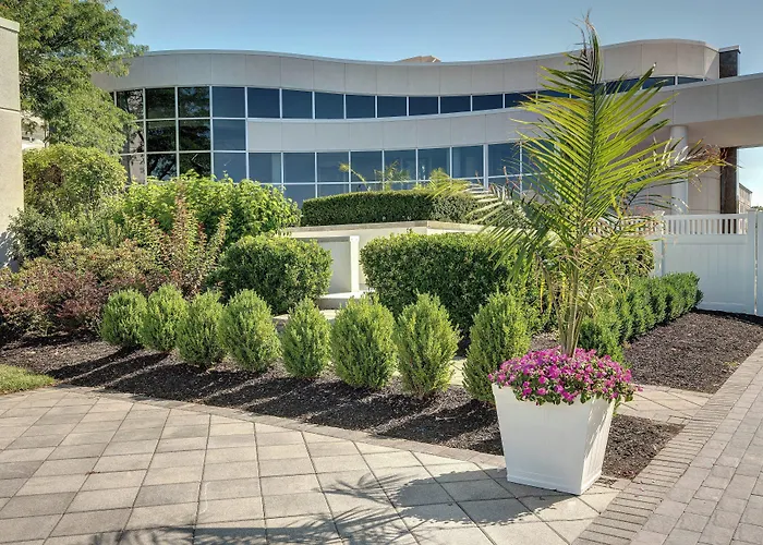 Sheraton Eatontown Hotel