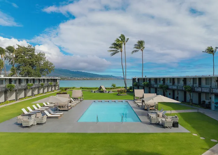 Maui Seaside Hotel