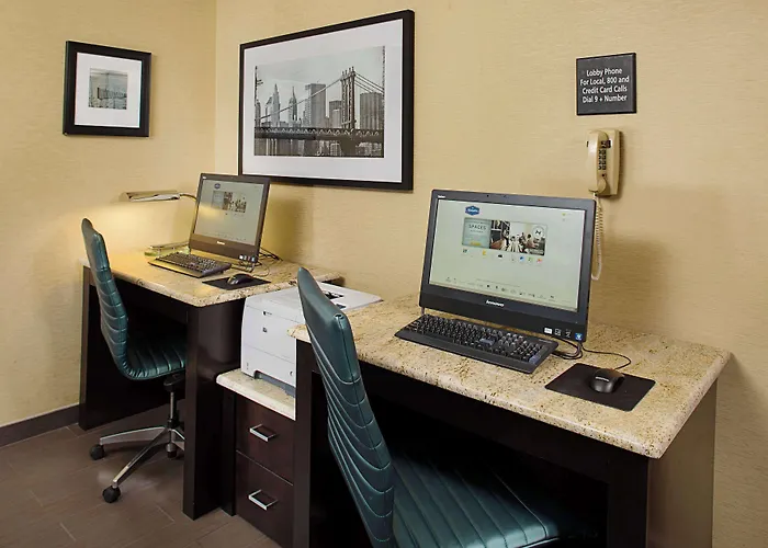 Hampton Inn Long Island/Islandia