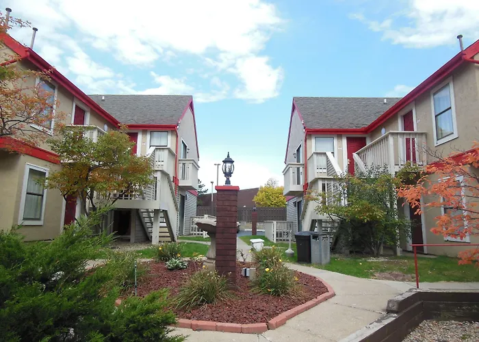 Birch Hill Suites Grand Rapids