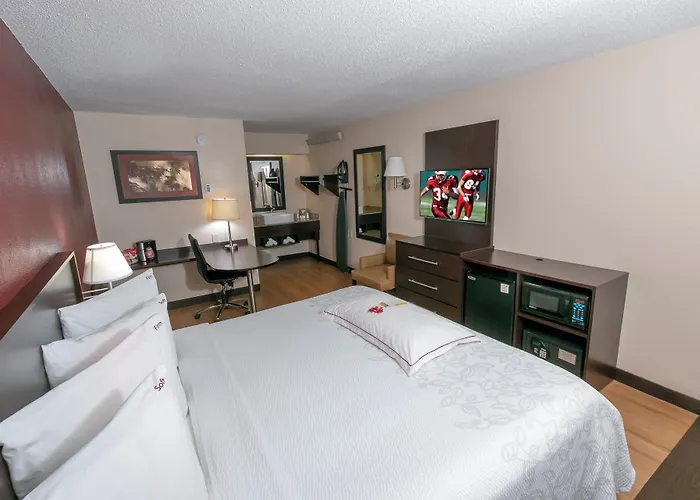Red Roof Inn Plus+ Baltimore North - Timonium