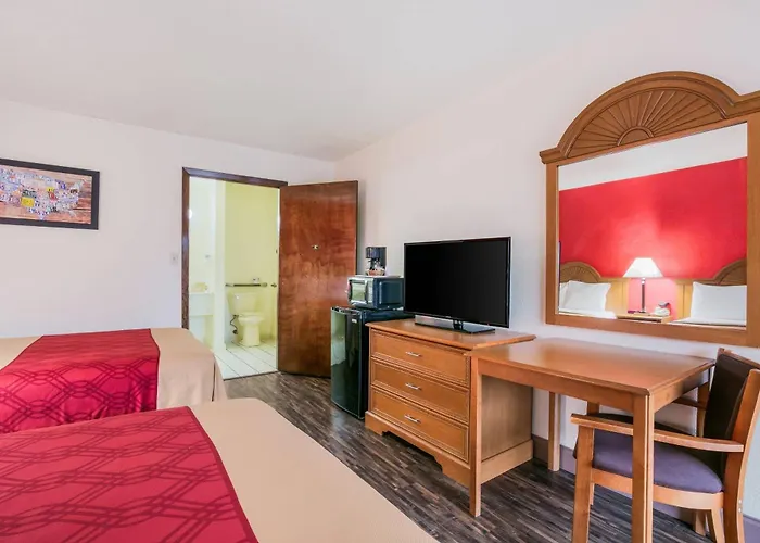 Econo Lodge & Suites Brinkley