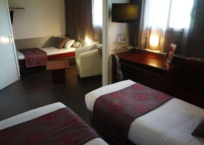 Kyriad Direct Rennes Ouest