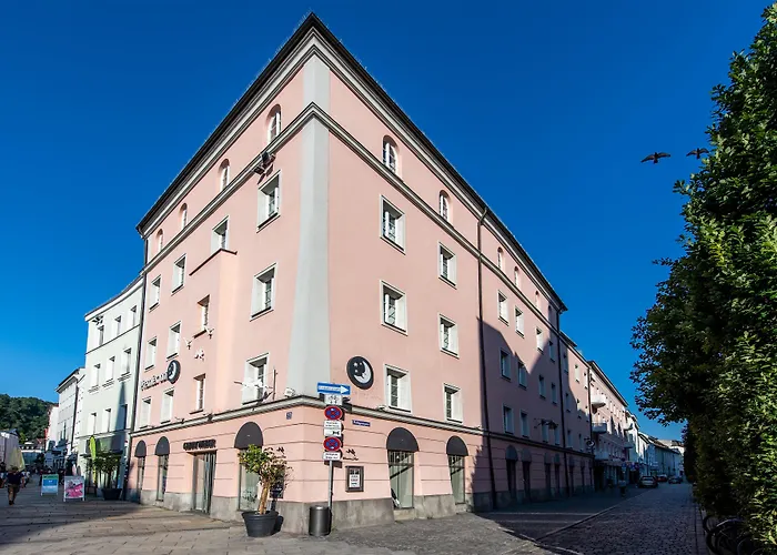 Premier Inn Passau Weisser Hase