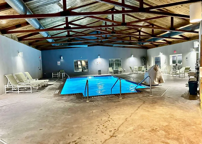 Microtel Inn & Suites By Wyndham Quincy Downtown - River Area