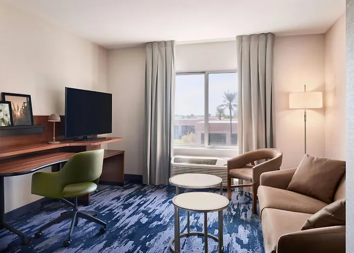 Fairfield Inn & Suites By Marriott Phoenix Tempe/Airport