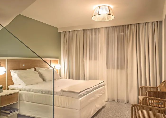 Eco Green Residences & Suites