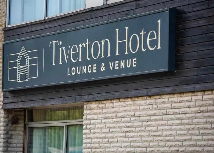 Tiverton Hotel Lounge & Venue