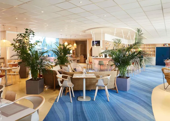 Ibis Styles Toulon Centre Port