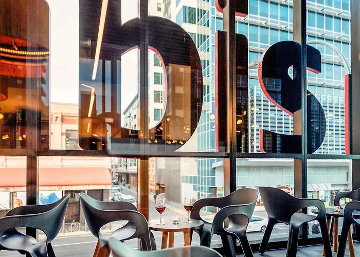 Ibis Adelaide