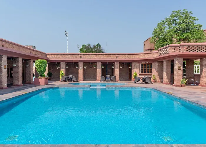 Faisalabad Serena Hotel