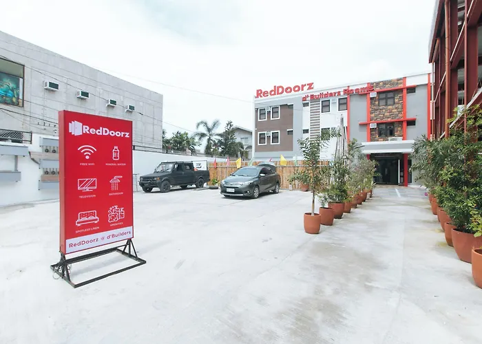 Reddoorz Plus At Dbuilders Poblacion Bgc