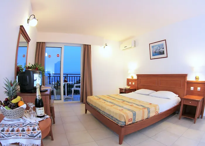 Semiramis Village Hotel