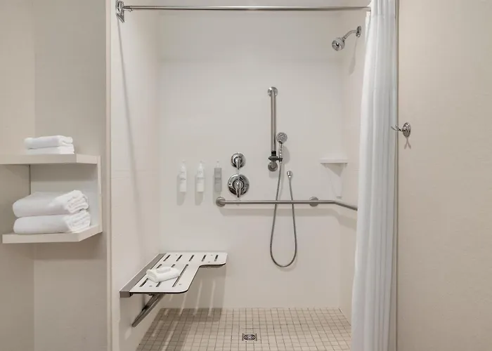 Hampton Inn & Suites Chincoteague-Waterfront, Va