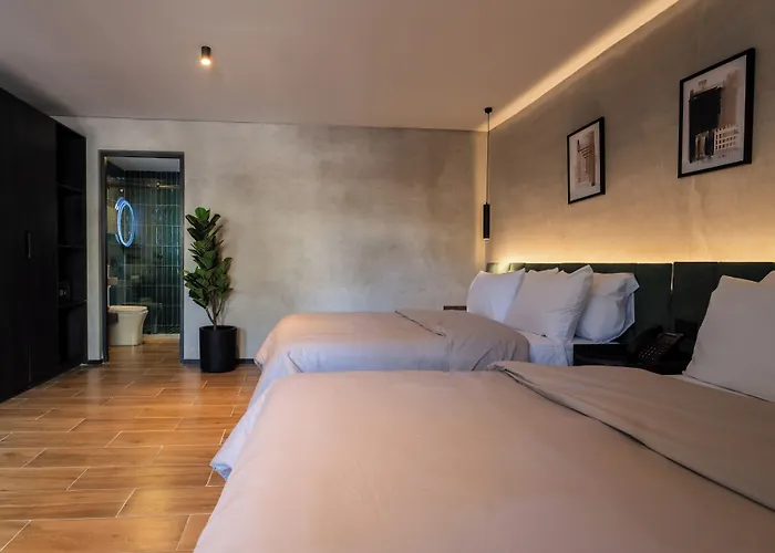 Hotel Expo Alcala, A 1 Min De Plaza Del Sol