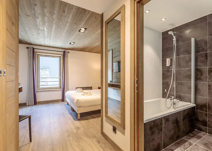Victoria Lodge, Friendly Hotel