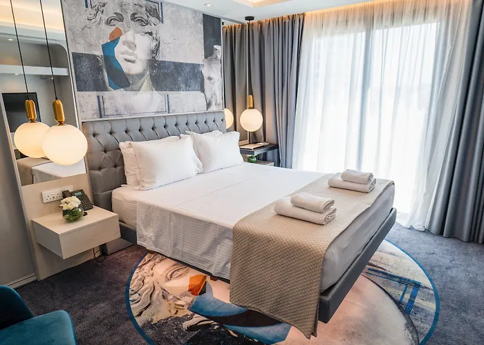 Gate Twenty Two Boutique Hotel