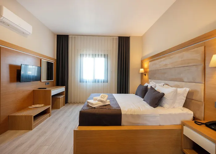 Ma-Si Urla Hotel