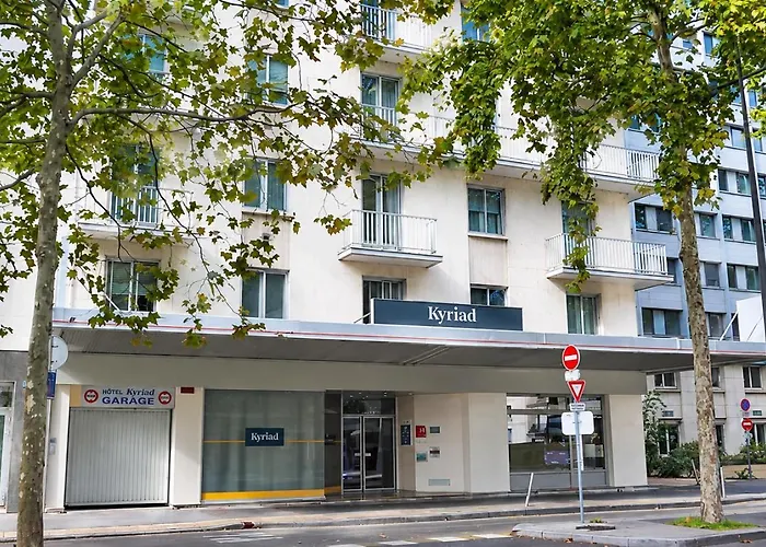 Kyriad Hotel Tours Centre