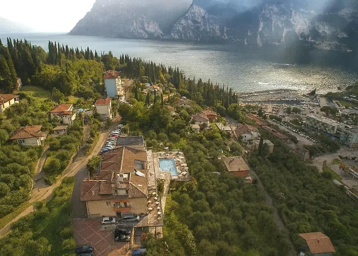 Hotel Benacus Panoramic