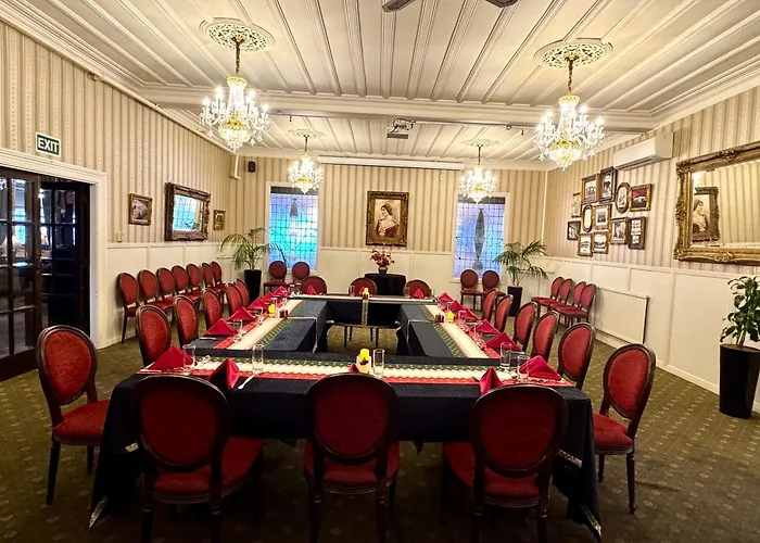 Prince'S Gate Hotel