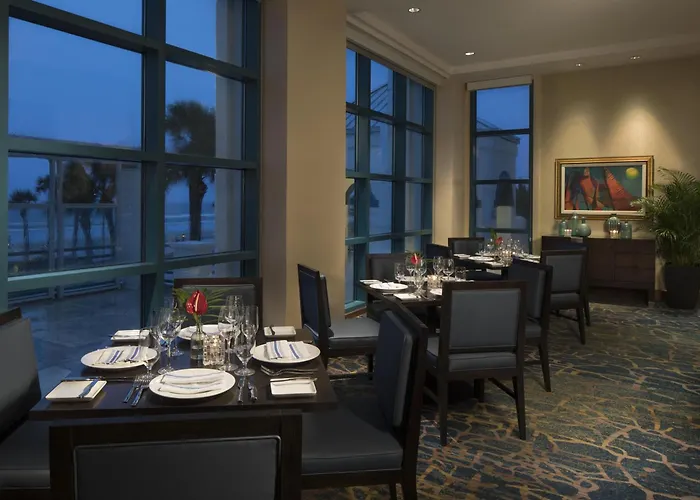 Hilton Daytona Beach Resort (Adults Only)
