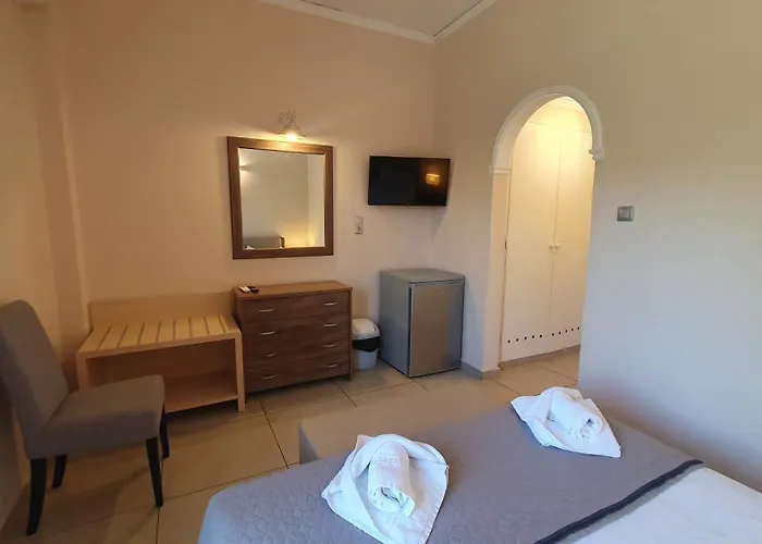 Paleo Inn Hotel