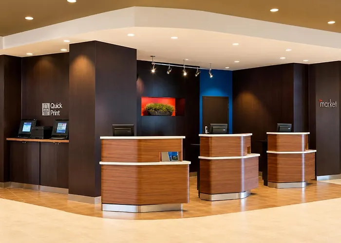 Courtyard By Marriott Newark Silicon Valley