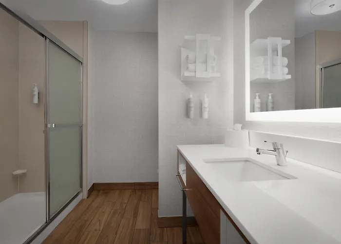 Hampton Inn Yorkville