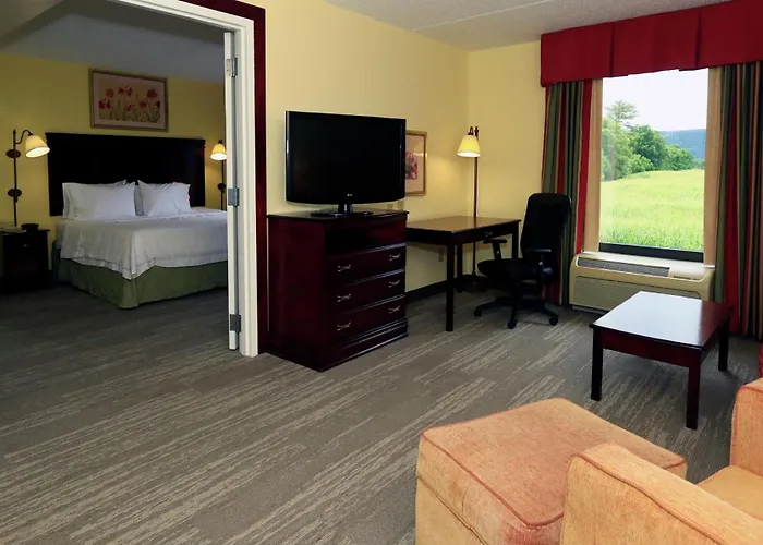 Hampton Inn And Suites Of Lamar