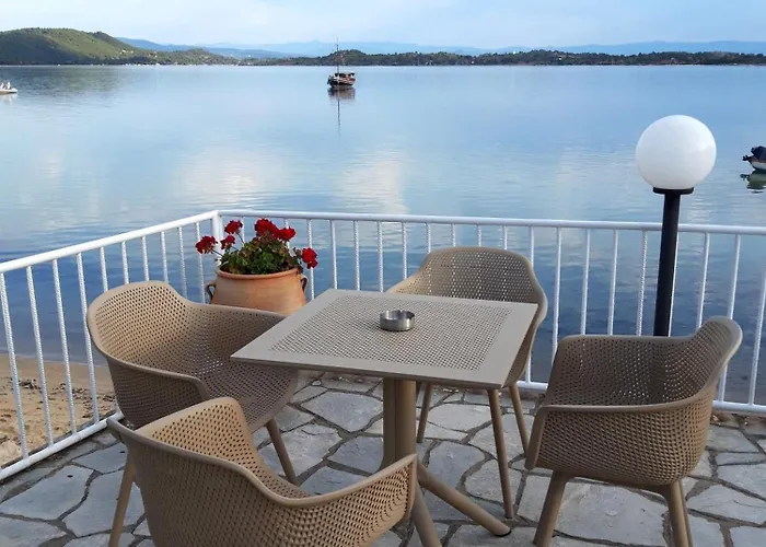 Vourvourou Hotel