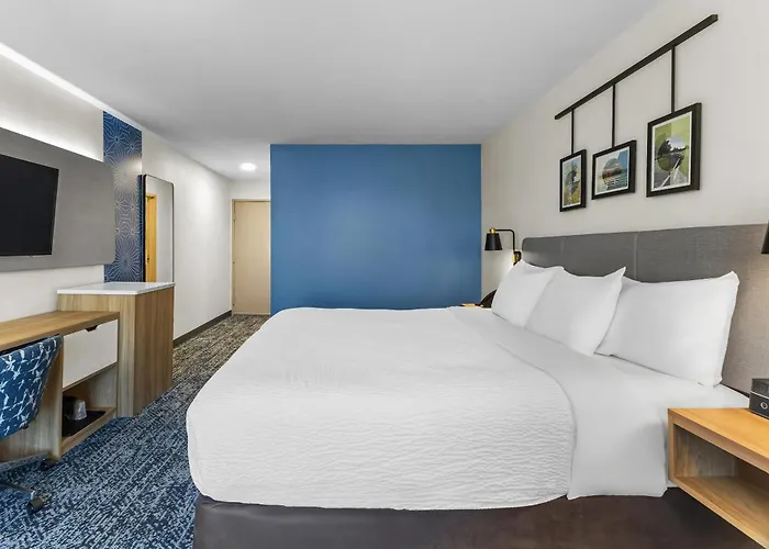 Sleep Inn & Suites Fort Campbell