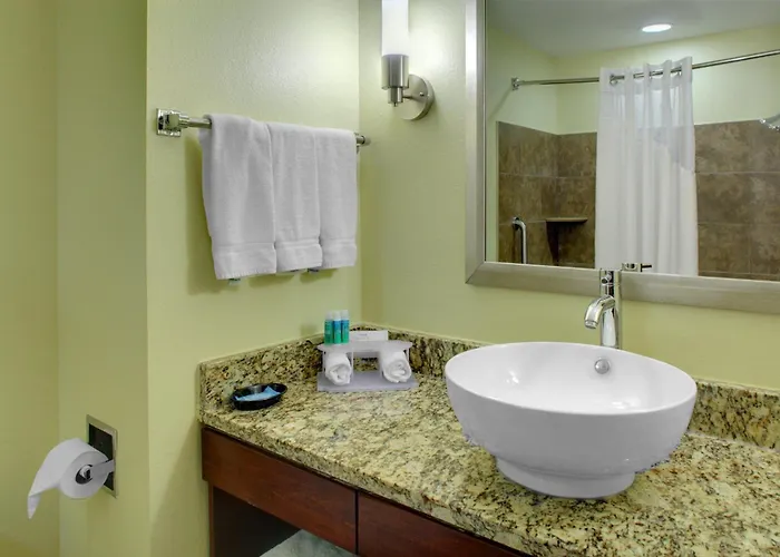 Holiday Inn Express & Suites Cross Lanes By Ihg