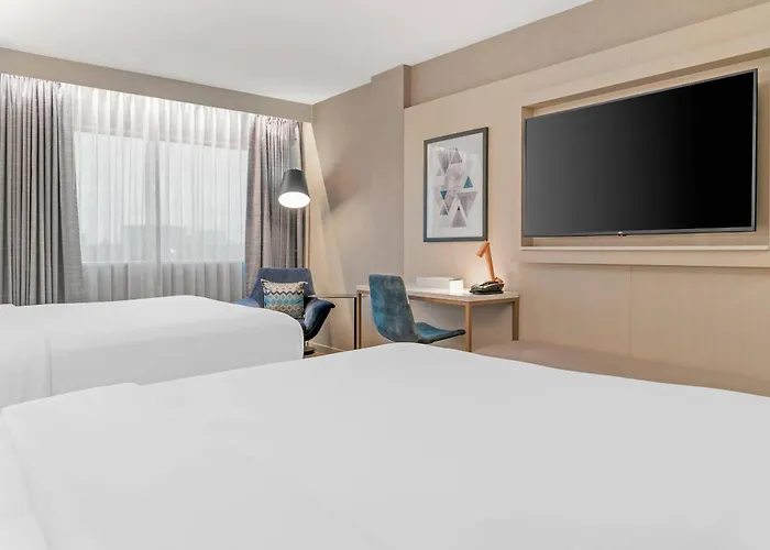 Radisson Plaza Hotel At Kalamazoo Center