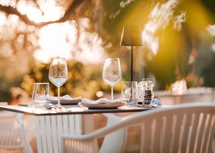 Hotel Osam - Adults Only