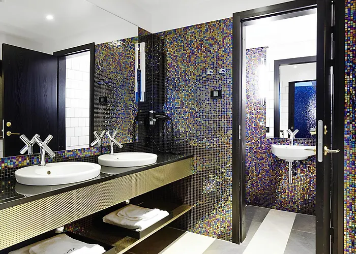 Vox Hotel