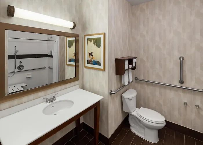 Hampton Inn Seattle/Everett Downtown
