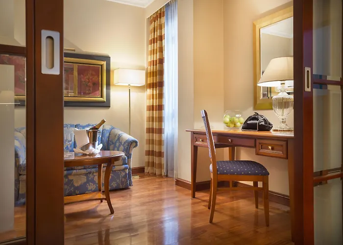 Best Western Premier Hotel Astoria