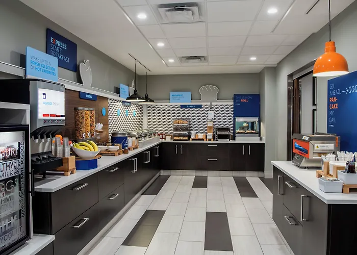 Holiday Inn Express Hotel & Suites Yuma By Ihg