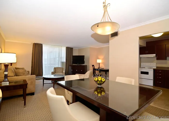 Albert At Bay Suite Hotel
