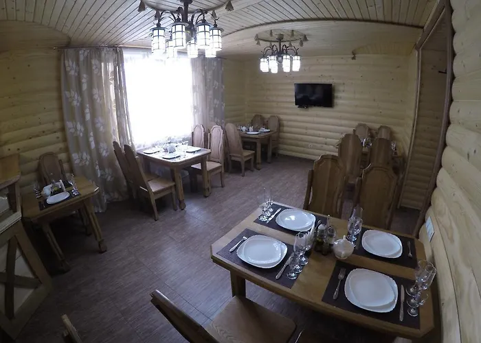 Lavina Hotel