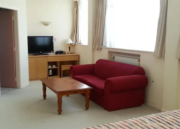 Riddiford Hotel