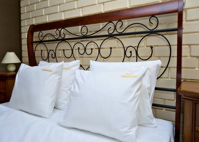 Golden Gate Inn