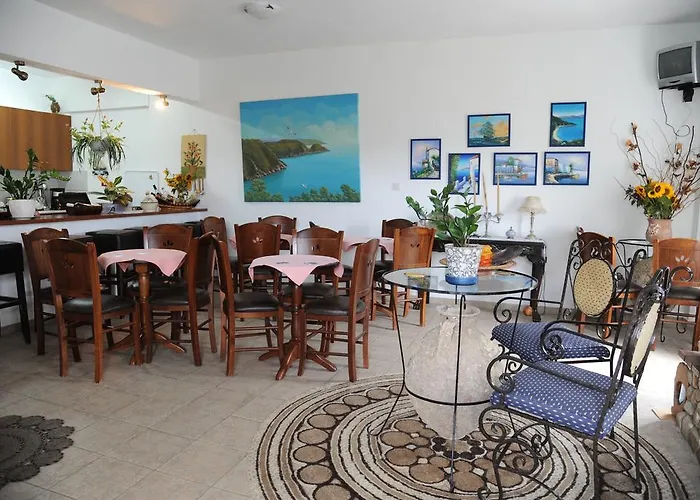 Thalassa Hotel