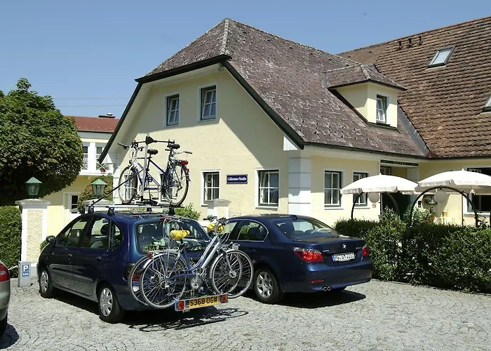 Hotel Biedermeier Hof