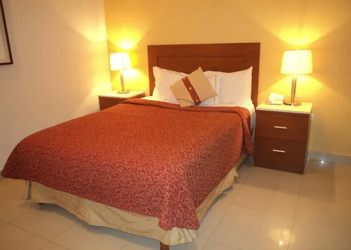 Hotel Fenix