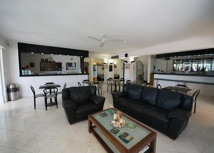 Hotel Niras